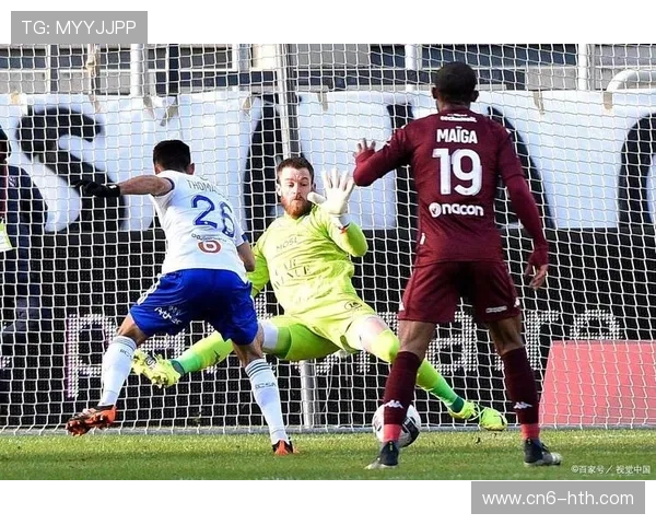 朗斯对阵斯特拉斯堡,黑马之争影响欧冠席位归属